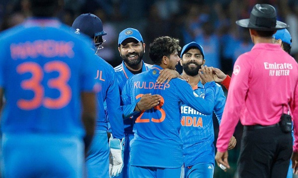 Asia Cup: भारत ने दर्ज की बड़ी जीत, पाकिस्तान को 228 रनों से दी मात