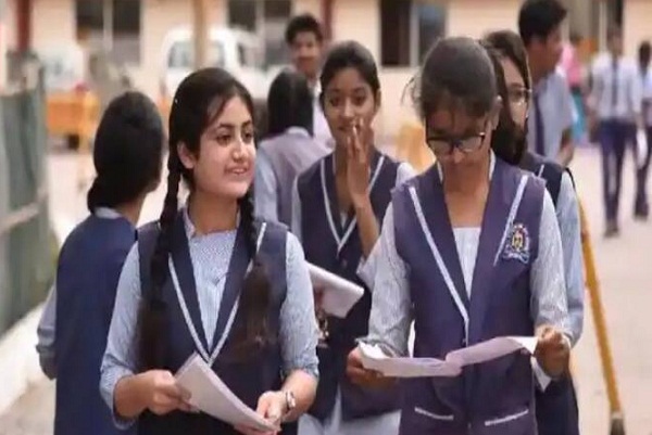 CBSE: 10वीं और 12वीं बोर्ड परीक्षाओं की डेटशीट जारी, 15 फरवरी से शुरू होंगी परीक्षाएं