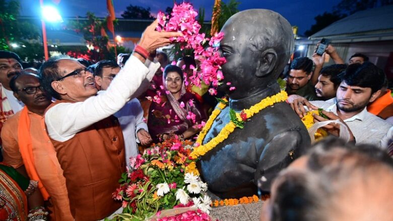 मप्रः शिवराज-सिंधिया समेत चार केंद्रीय मंत्री पहुंचे भाजपा कार्यालय