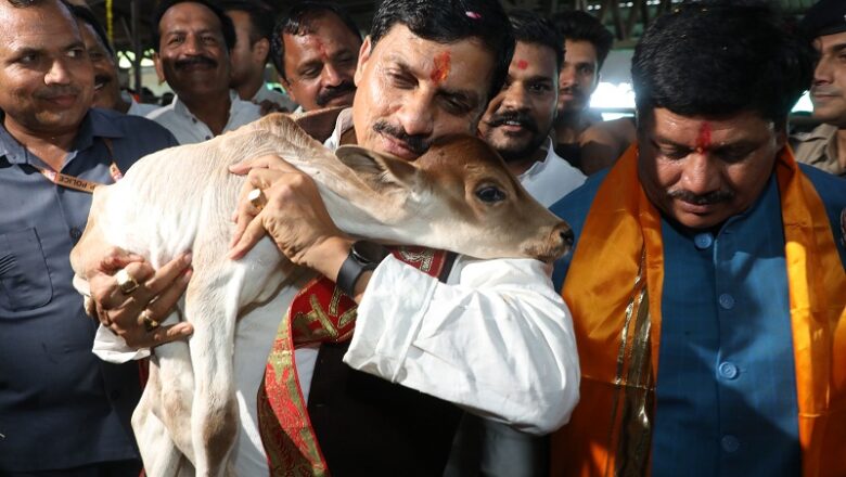 हमारी देशी गौ-माता सर्वश्रेष्ठ.., दूध पर दिया जाएगा बोनस- CM ने ऐलान