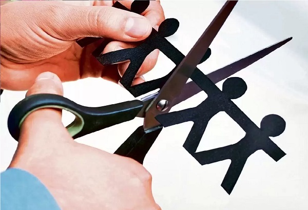 फेसबुक की मूल कंपनी मेटा खत्म करेगी AI विभाग में 600 नौकरियां