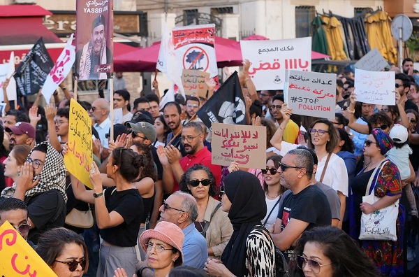 इस अफ्रीकी देश में प्रदूषण के खिलाफ प्रदर्शन… सड़कों पर उतरे हजारों लोग