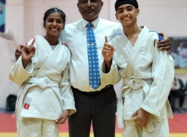 सब जूनियर की राष्ट्रीय जूडो चैंपियनशिप 2025 की टीम में मुरादाबाद के मनमीत व सुहानी ने बनाई जगह