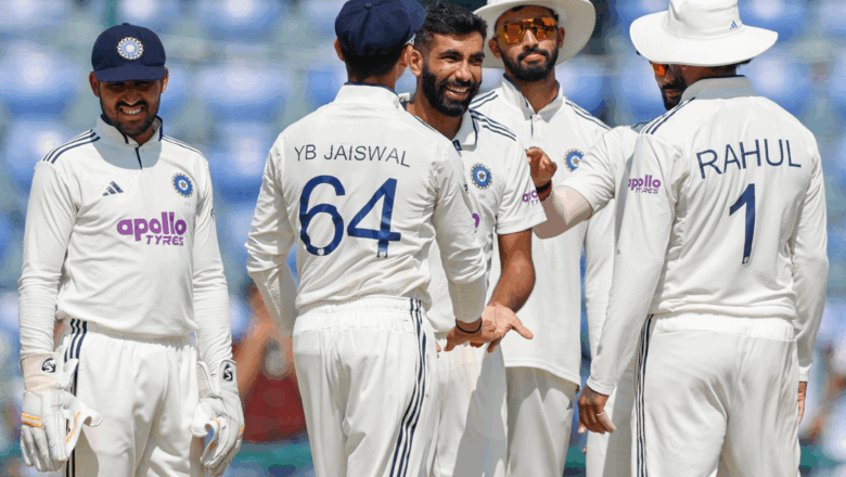 भारत ने वेस्टइंडीज को फॉलोऑन पर भेजा, कुलदीप यादव की शानदार गेंदबाजी से पहली पारी 248 पर सिमटी