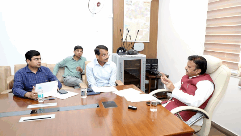 मप्रः उप मुख्यमंत्री शुक्ल ने की रीवा जिले की नल-जल योजनाओं की वृहद समीक्षा