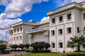 छत्तीसगढ़ में 36 लड़कियों की अश्लील तस्वीरें बनाने के मामले में आरोपित छात्र के खिलाफ एफआईआर दर्ज