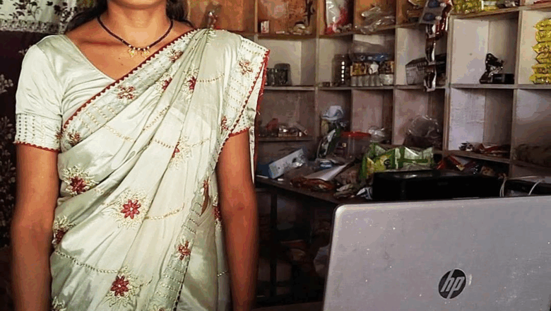 छत्तीसगढ़ की सेमवती सिंह बनीं सशक्तिकरण की मिसाल, गाँव-गाँव पहुँचा रहीं बैंकिंग सेवाएँ