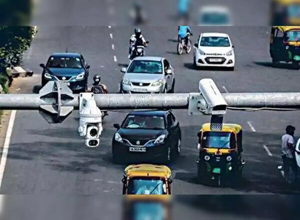 प्रदेश में 45 रोड सेफ्टी एण्ड एनफोर्समेंट चेकिंग प्वाइंट से निगरानी