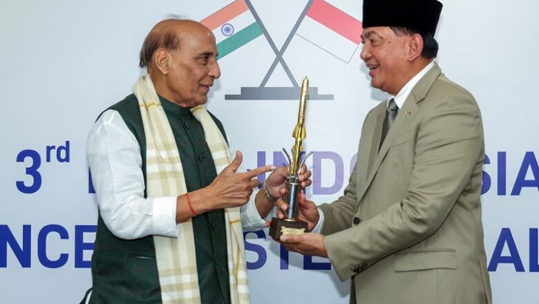 फिलिपींस के बाद अब ये मुस्लिम देश खरीदेगा ब्रह्मोस मिसाइल, रक्षा मंत्रियों के बीच हुई चर्चा