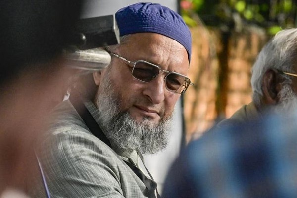 बिहार में महागठबंधन की करारी हार पर भड़के ओवैसी… बोले- BJP को रोकने की जिम्मेदारी सिर्फ मुस्लिमों पर क्यों?