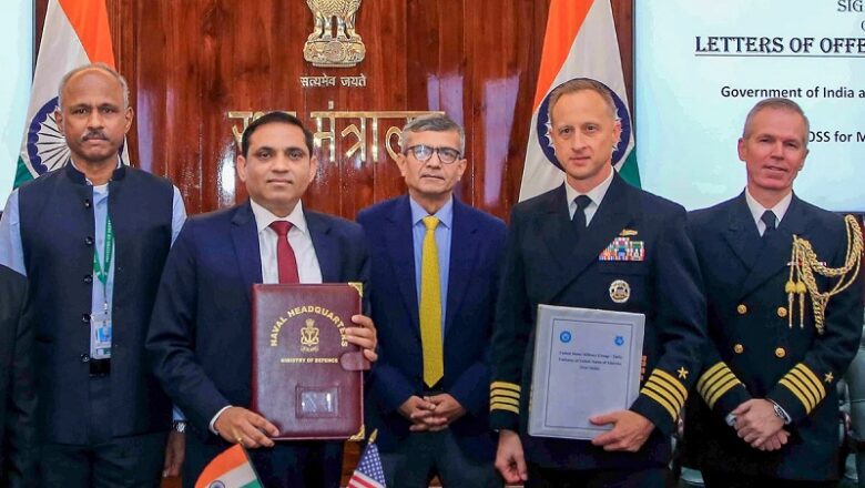 भारत-US के बीच बड़ी डील… नेवी के लिए 7995 करोड़ के रक्षा सौदे पर हुए हस्ताक्षर