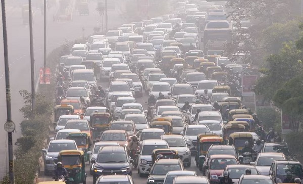 दिल्ली को पीछे छो़ड देश का सबसे प्रदूषित शहर बना गाजियाबाद… जानें क्या बोले वैज्ञानिक?