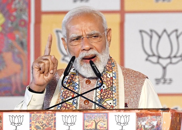 सिर्फ नकारात्मक राजनीति कर रही कांग्रेस…. हो सकता है उसमें बड़ा विभाजन: PM मोदी