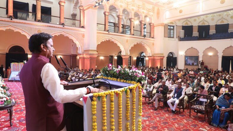 पंचायत प्रतिनिधियों की सक्रिय भागीदारी से ही सफल होते हैं विकास मिशन : उप मुख्यमंत्री शुक्ल