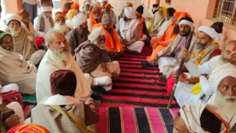 MP: सिक्स लेन रोड व गौ अभ्यारण्य की मांग… ग्वालियर में साधु-संत करेंगे टोल फ्री आंदोलन