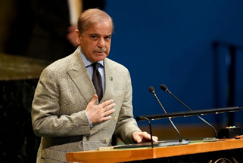 आर्थिक संकट से जूझ रहे Pak को बड़ी राहत.. वर्ल्ड बैंक ने भी दी 70 करोड़ डॉलर के कर्ज को मंजूरी