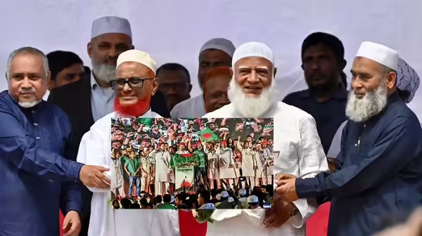 बांग्लादेश में चुनाव से छात्र नेतृत्व वाली पार्टी ने कट्टरपंथी जमात से मिलाया हाथ