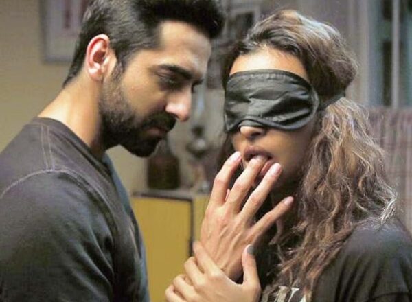 फिल्मों में हीरो और हिरोइन के बीच कैसे शूट होते है इंटीमेट या किस सीन? जानिए