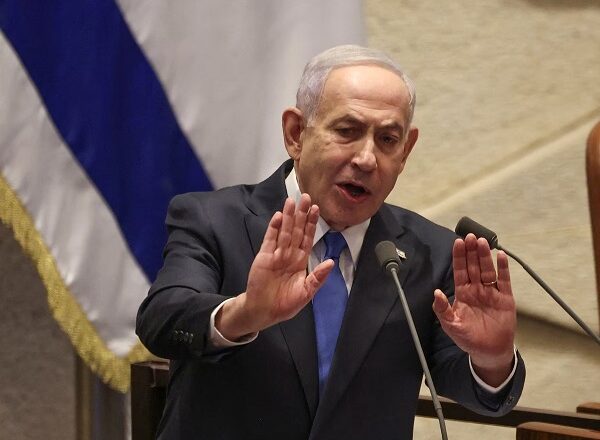 नेतन्याहू का राजनीतिक भविष्य संकट में, विश्वासघात जैसे कई आरोप?