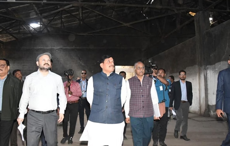 MP: भोपाल की यूनियन कार्बाइड फैक्ट्री को मेमोरियल बनाने का प्लान, CM मोहन यादव ने किया दौरा