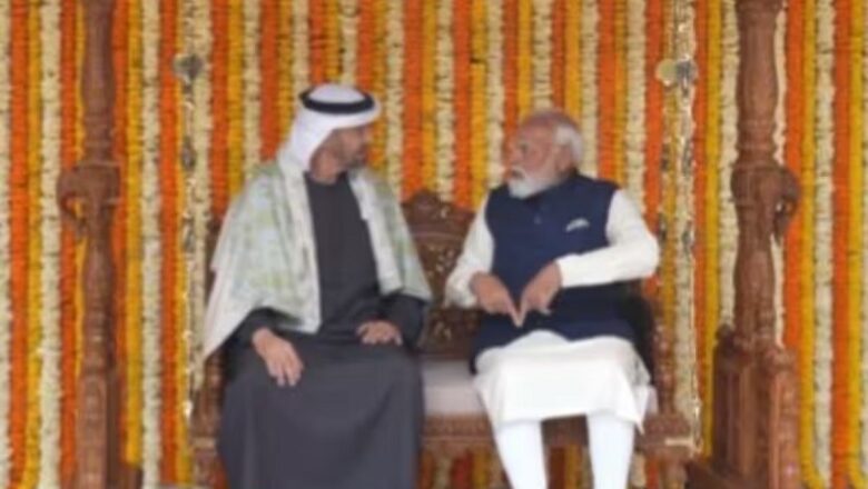 भारत दौरे पर आए UAE के राष्ट्रपति, PM मोदी ने गिफ्ट किया शाही झूला… साथ झूलते भी दिखे