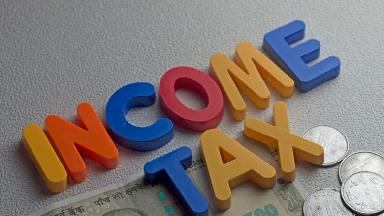 आयकर रिफंड क्लेम में बड़ी गड़़बड़ी, एक लाख लोगों के रिटर्न में छूट के दावे गलत