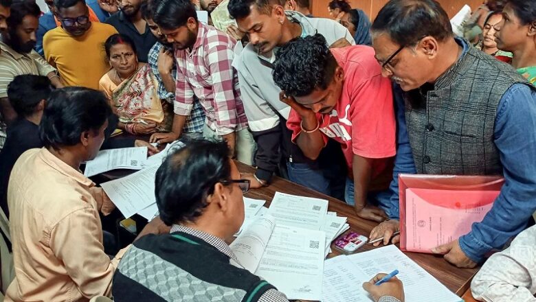 इस मुस्लिम देश के पूर्व राष्ट्रपति ने किया भगवान तिरुपति बालाजी का पूजन…हाथ जोड़कर पैदल ही पहुंचे मंदिर