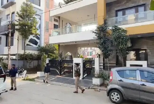 मप्र के सेंधवा में नाबार्ड बैंक के जुड़े लोन धोखाधड़ी मामले में तायल बंधुओं के ठिकानों पर सीबीआई का छापा