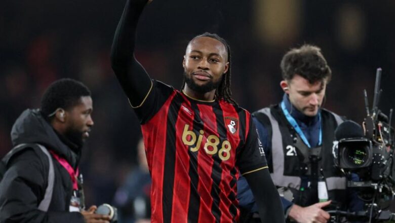 मैनचेस्टर सिटी ने घाना के विंगर एंटोइन सेमेन्यो को बोर्नमाउथ से अनुबंधित किया