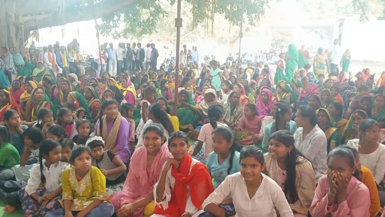 आदिवासी समाज का संगठन और शिक्षा पर जोर : अंगिरा ध्रुव