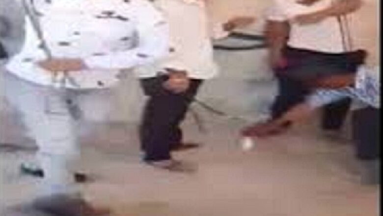 युवक के साथ बेरहमी से मारपीट कर प्राइवेट पार्ट में पेट्रोल डाला