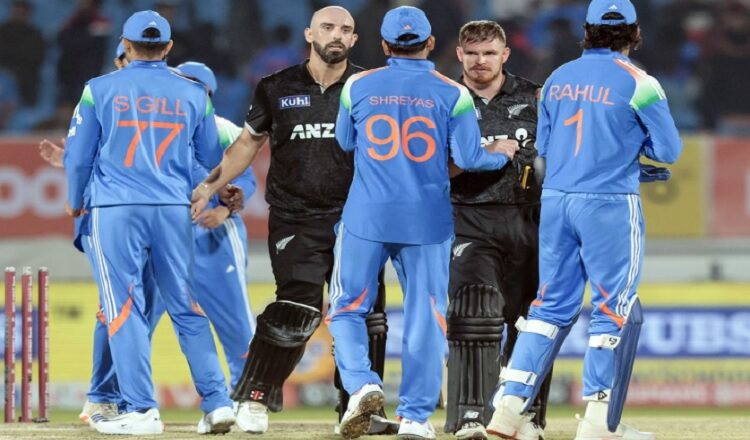 राजकोट वनडे : डेरिल मिचेल के नाबाद 131 रनों से न्यूजीलैंड ने भारत को 7 विकेट से हराया