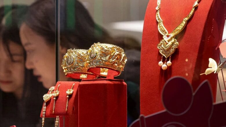 टैरिफ पर US सुप्रीम कोर्ट के फैसले के बाद सोने-चांदी के दामों में जबरदस्त उछाल….