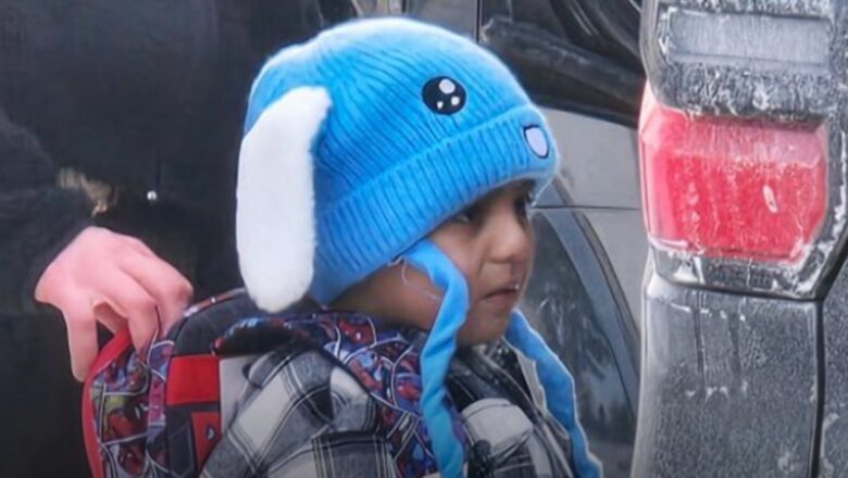 अमेरिकी अदालत ने लियाम रामोस और उसके पिता को इमिग्रेशन हिरासत से रिहा करने का आदेश दिया