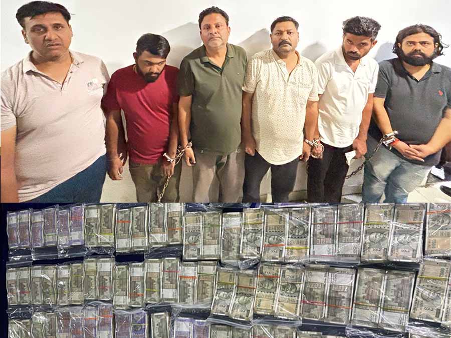रायपुर में ऑनलाइन सट्टा गिरोह का भंडाफोड़, छह आरोपित गिरफ्तार, 37 लाख रुपये से अधिक नकद बरामद