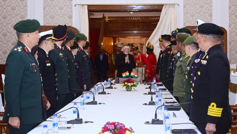 राज्यपाल गंगवार ने राष्ट्रीय रक्षा महाविद्यालय के प्रतिनिधिमंडल से चर्चा की, पर्यटन, खेल और शिक्षा पर दिया जोर