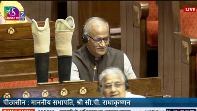 राजनीतिक हिंसा लोकतंत्र के लिए घातक: सदानंदन