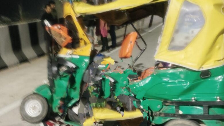 पटना में ट्रक-ऑटो टक्कर, पांच लोगों की मौत, तीन घायलों की हालत गंभीर