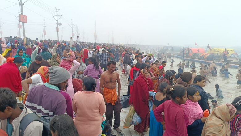 माघी पूर्णिमा: त्रिवेणी संगम में 90 लाख श्रद्धालुओं का स्नान