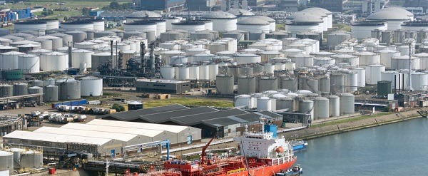 जमीन के नीचे अपार संपदा, ऊपर आर्थिक संकट: वेनेजुएला के तेल भंडार की हकीकत