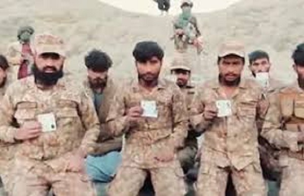 BLA का नया वीडियो, हमें छोड़ क्यों दिया, रो-रोकर गुहार लगा रहे पाकिस्तानी सैनिक