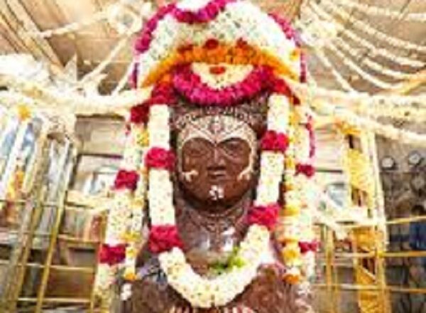 महाशिवरात्रि पर पशुपतिनाथ मंदिर में बंटेगी फरियाली खिचड़ी