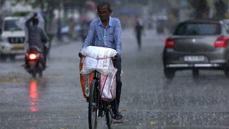 Bihar: पटना समेत 13 जिलों में आंधी-पानी ने मचाई तबाही… 4 लोगों की मौत, आज यहां अलर्ट