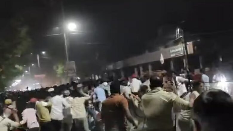 MP: खंडवा में सोशल मीडिया पोस्ट पर भड़के लोग, थाने पर किया पथराव, पुलिस ने बरसाई लाठियां