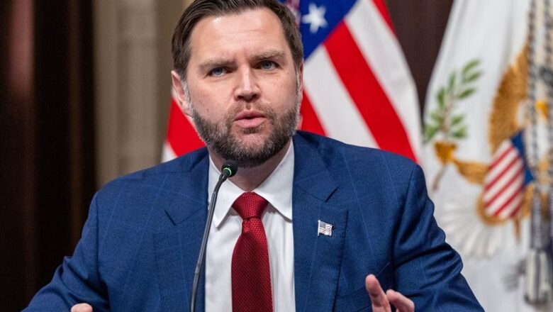 ईरान युद्ध में बैकफुट पर ट्रंप….. जेडी वेंस बोले- लंबे समय तक सैन्य संघर्ष में उलझे रहने का इच्छुक नहीं अमेरिका