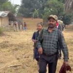 CG: वरिष्ठ नक्सली कमांडर पापा राव ने 17 साथियों के साथ डाले हथियार, किया आत्मसमर्पण