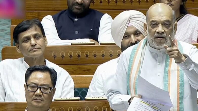 अमित शाह का राहुल गांधी पर कड़ा प्रहार, बोले- नक्सलियों के साथ रहते-रहते खुद बन गए नक्सलवादी