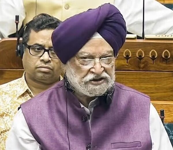 हरदीप पुरी बोले- देश में पेट्रोल-डीजल की कोई कमी नहीं…. LPG प्रोडक्शन भी 28% बढ़ा