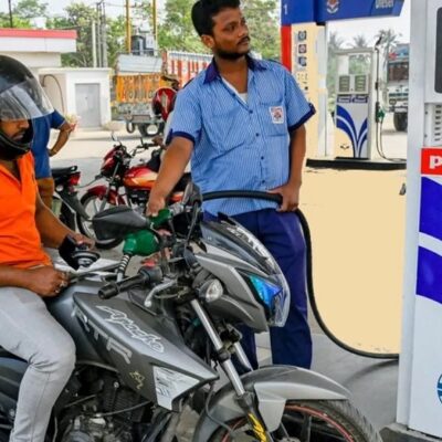 पश्चिमी एशिया में तनाव के चलते क्रूड आइल में तेजी… भारत में बढ़ सकते हैं पेट्रोल-डीजल के दाम