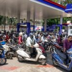 Crude Oil के दाम आसमान पर, लागत बढ़ने से तेल कंपनियों का मुनाफा घटा… बढ़ सकती है पेट्रोल-डीजल की कीमत!